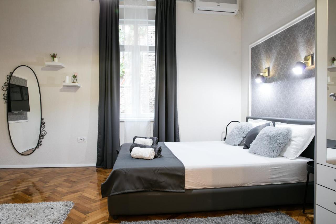 Natalie's Place Apartman